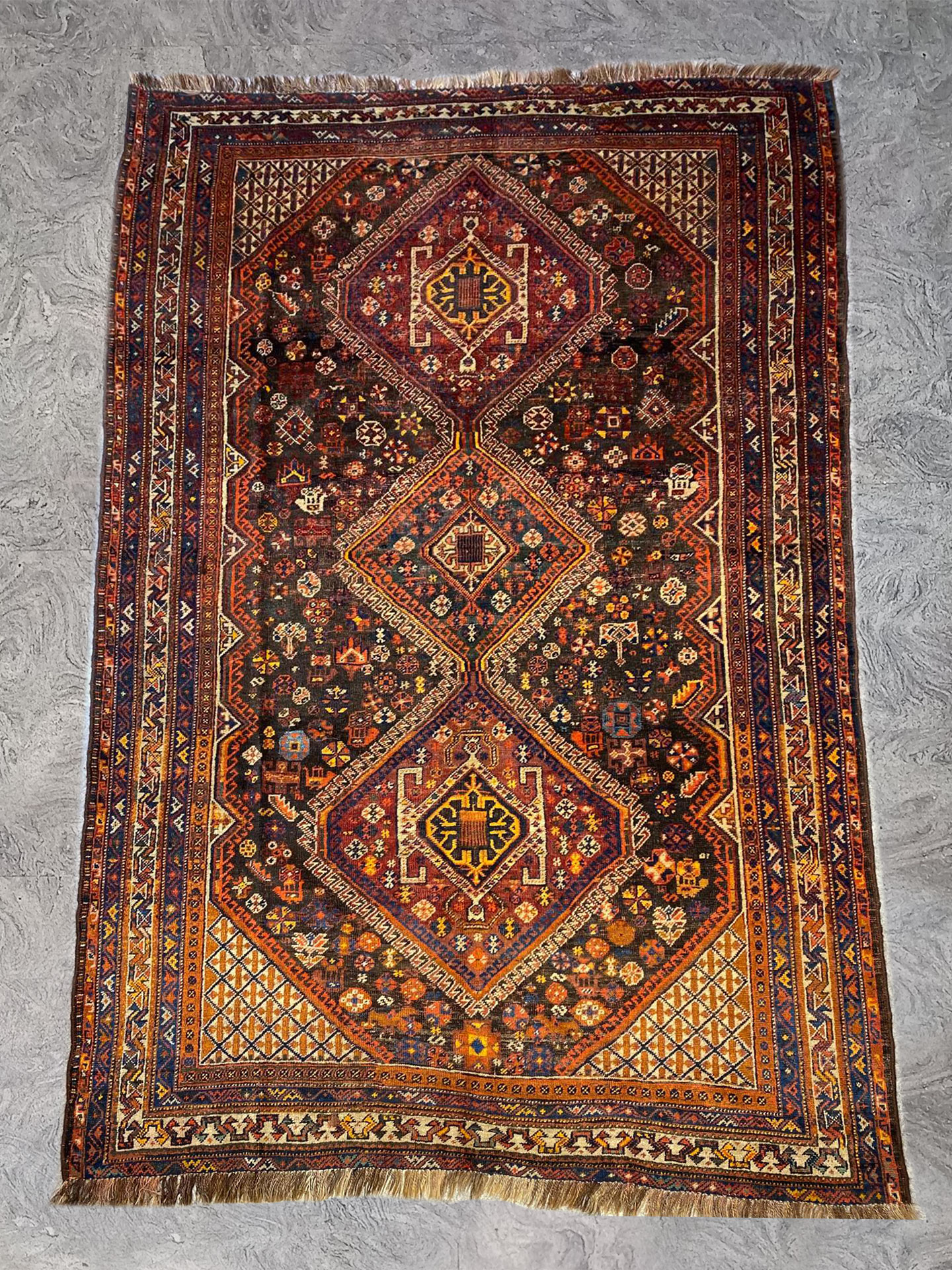 Tappeto Shiraz D'epoca 290x180 cm Tappeto Shiraz D'epoca usato 290x180 cm codice 1553b